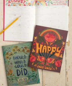 Natural Life NEW & TRENDING 2022-23 Monthly Academic Planner