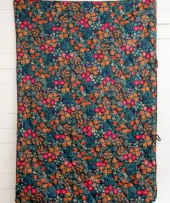 Natural Life Camp Quilt Beach & Outdoors