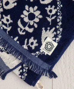 Natural Life NEW & TRENDING Bungalow Towel