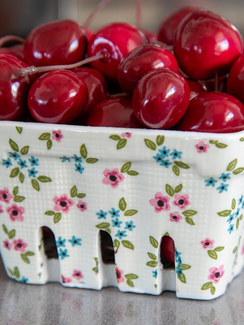 Natural Life Berry Colander HOME & LIVING 5 Natural Life Berry Colander HOME & LIVING