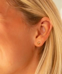 Natural Life Perfect Tiny Studs