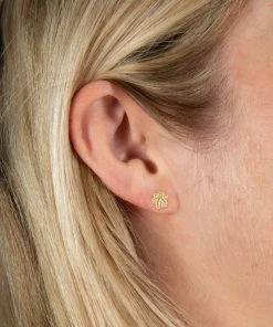 Natural Life Perfect Tiny Studs