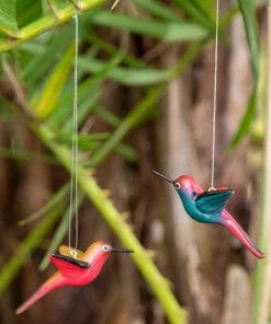 Natural Life Hanging Hummingbird Set