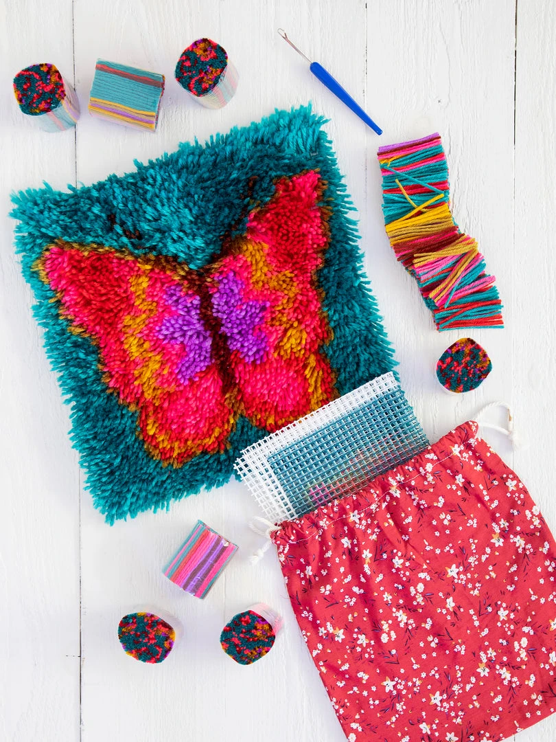 Natural Life FUN & GIFTS Latch Hook Kit 11 Natural Life FUN & GIFTS Latch Hook Kit