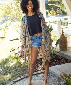 Natural Life NEW & TRENDING Border Kimono