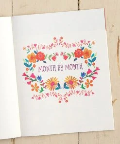 Natural Life NEW & TRENDING 2022-23 Monthly Academic Planner