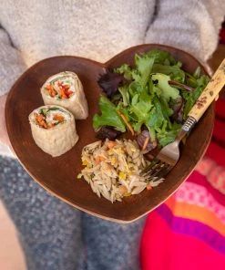 Natural Life Set Of 4 Wooden Heart Plates