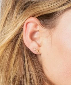 Natural Life Perfect Tiny Studs