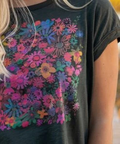 Natural Life NEW & TRENDING Frankie Tee