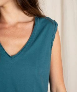 Natural Life CLOTHES Frannie Tank 10 Natural Life CLOTHES Frannie Tank