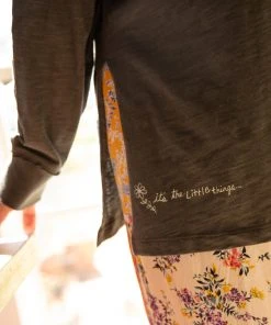 Natural Life Doodle Tee CLOTHES