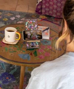 Natural Life NEW & TRENDING Phone Stand