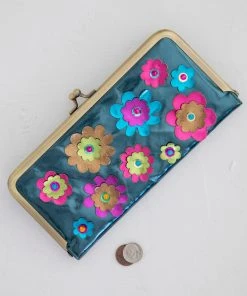 Natural Life ACCESSORIES Kisslock Wallet